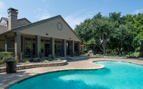 Camden Legacy Creek Apartments in Plano, Texas