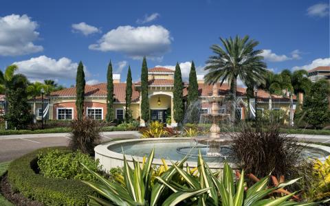 Camden Visconti Luxury Apartments in Brandon, Florida