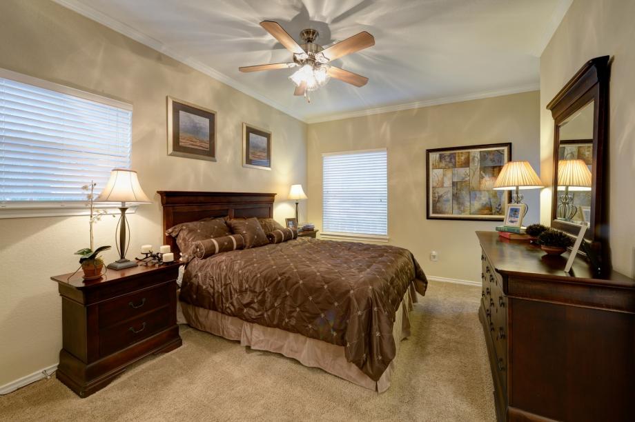 Apartments for Rent in Plano, TX - Camden Legacy Creek